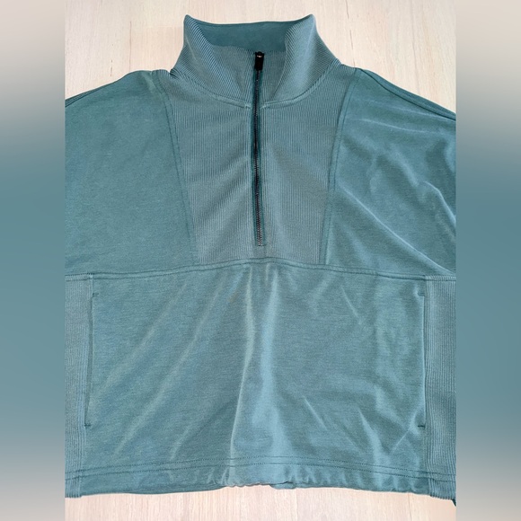 NWOT Athleta Seasoft Rib 1/4 Zip Popover Pine Green Medium - Picture 5 of 9